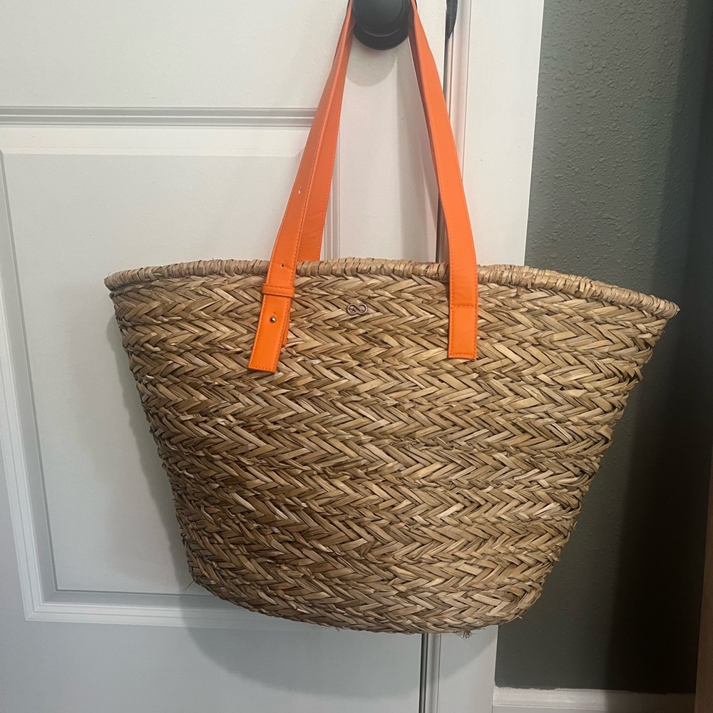 Straw Beach Tote